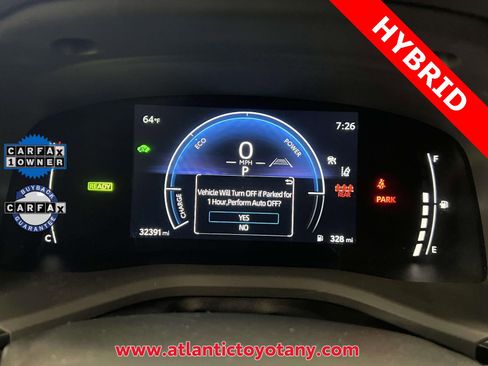 Used 2025 Toyota Camry LE image 8