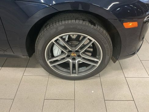 Used 2020 Porsche Macan Turbo image 29