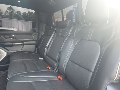Used 2019 RAM 1500 Limited AWD/4WD image 10