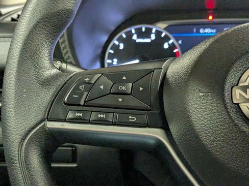 Used 2024 Nissan Sentra SV image 12