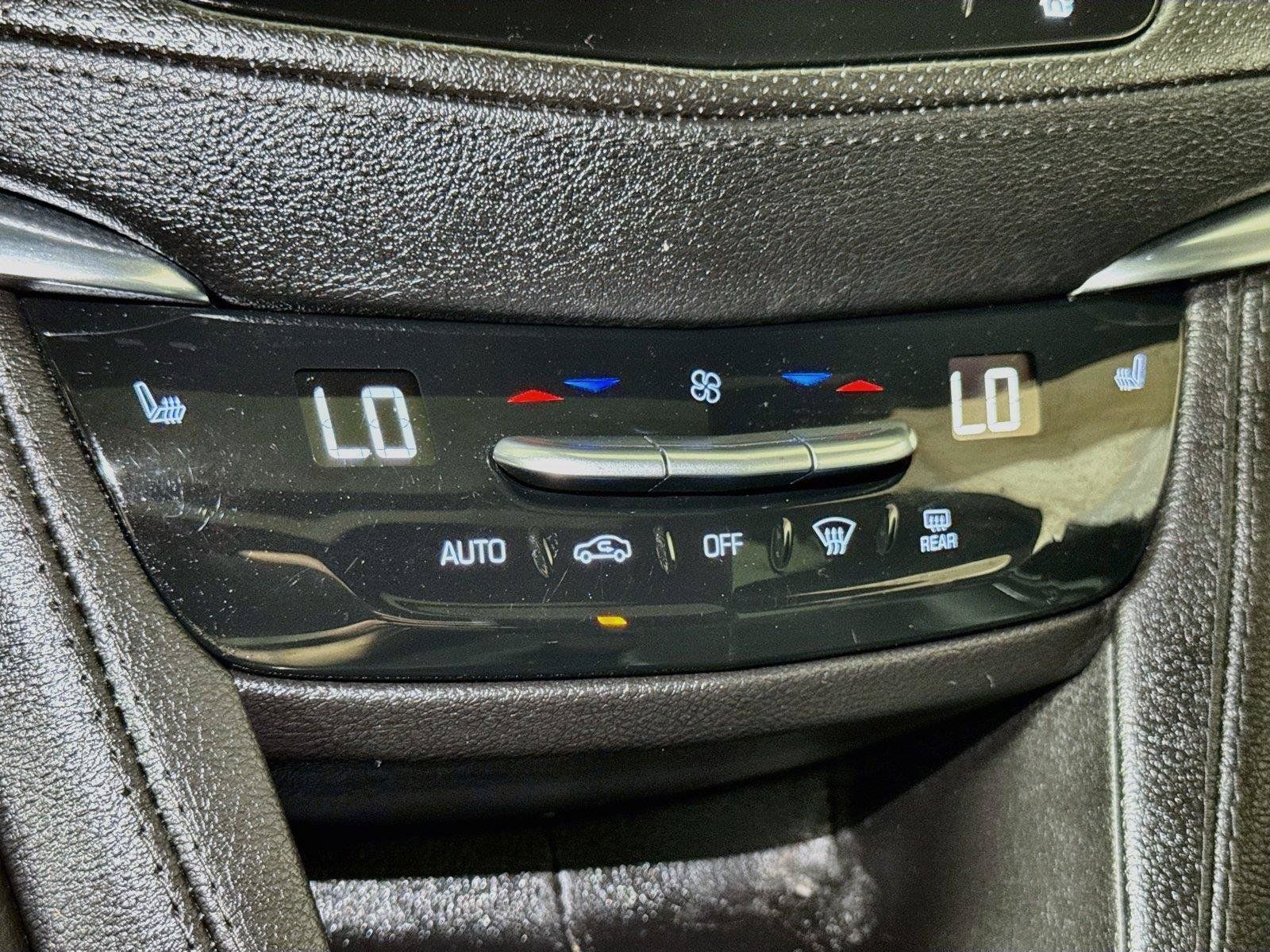 Used 2023 Cadillac XT5 Premium Luxury AWD/4WD image 14