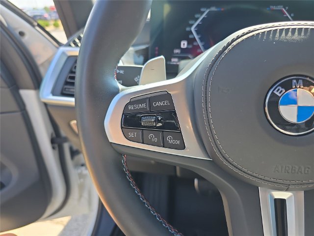 Used 2026 BMW X7 M60i AWD/4WD image 32