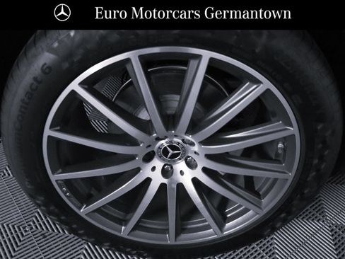 Certified 2023 Mercedes-Benz GLS 580 4MATIC image 7