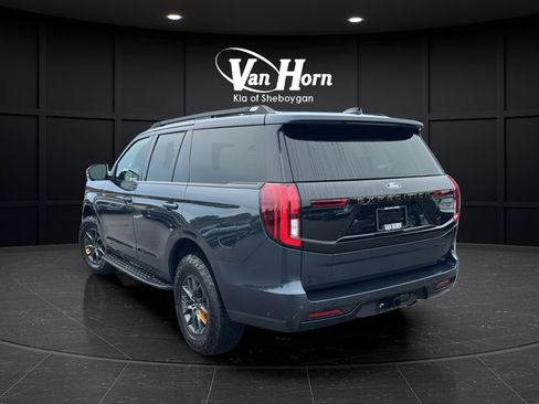 Used 2025 Ford Expedition Tremor AWD/4WD image 5