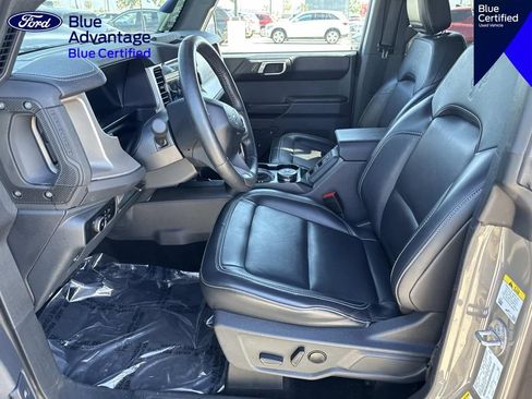 Certified 2025 Ford Bronco Outer Banks AWD/4WD image 10