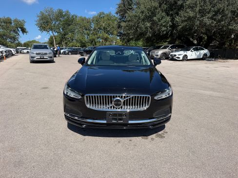 Certified 2024 Volvo S90 T8 Ultimate AWD/4WD image 8