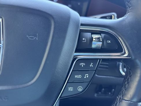 Used 2023 Lincoln Navigator Reserve AWD/4WD image 34