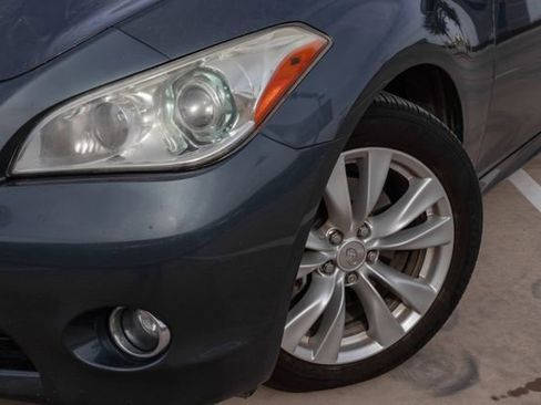 Used 2011 INFINITI M37 Base w/ Premium Pkg image 3