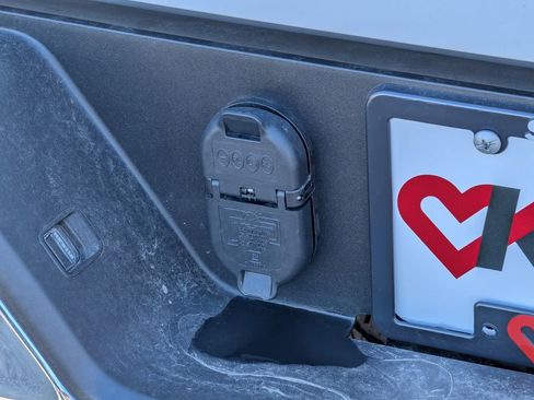 New 2026 GMC Sierra 1500 SLE image 22