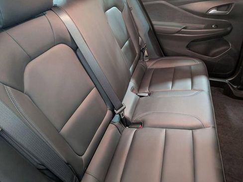 Used 2024 Buick Envista Sport Touring w/ Convenience I Package FWD image 28