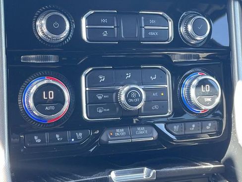 Used 2023 GMC Yukon Denali w/ Max Trailering Package AWD/4WD image 21