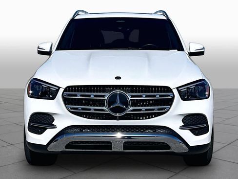 Certified 2025 Mercedes-Benz GLE 450 4MATIC image 4