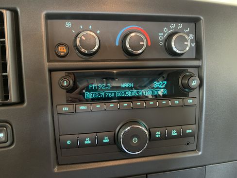 New 2025 Chevrolet Express 2500 image 21