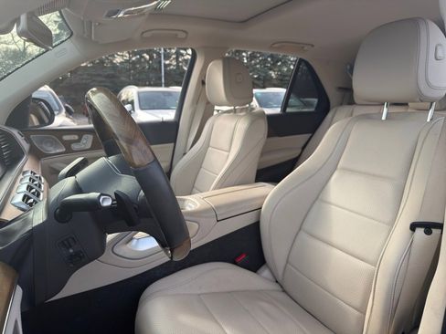 Used 2020 Mercedes-Benz GLE 350 4MATIC image 24