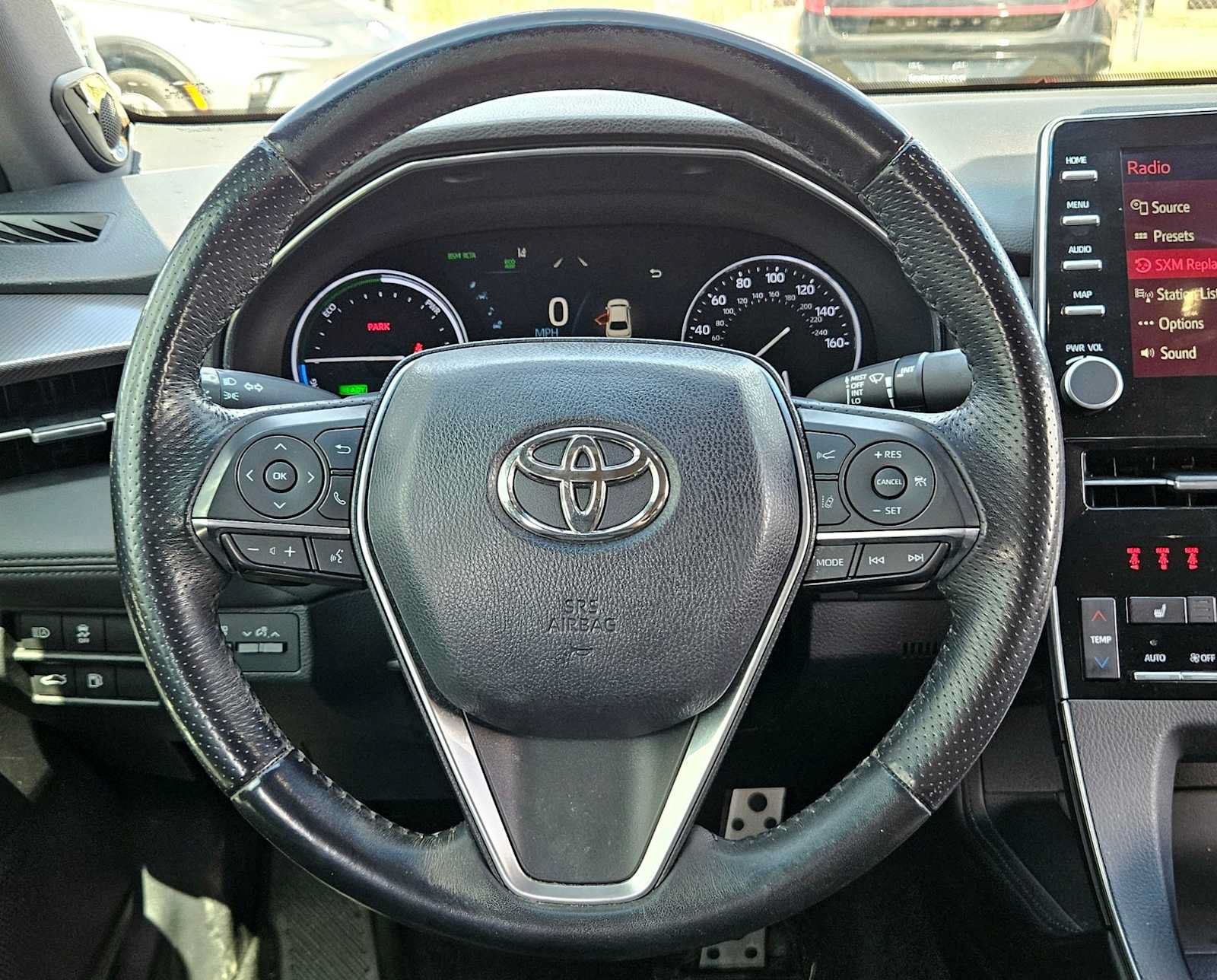 Used 2019 Toyota Avalon XSE FWD image 17