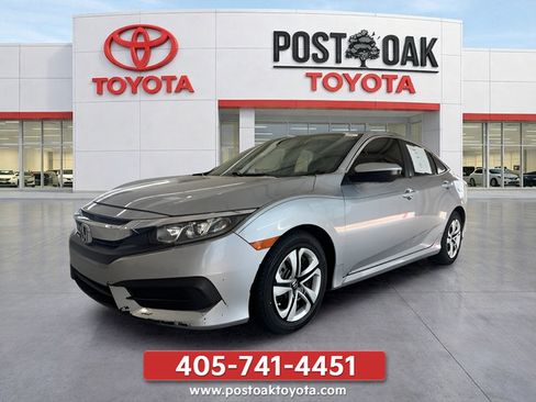 Used 2018 Honda Civic LX image 4