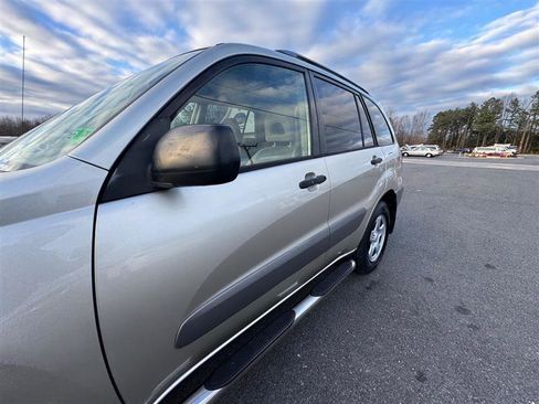 Used 2002 Toyota RAV4 4WD image 9