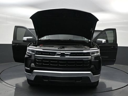 Used 2024 Chevrolet Silverado 1500 LT RWD image 37