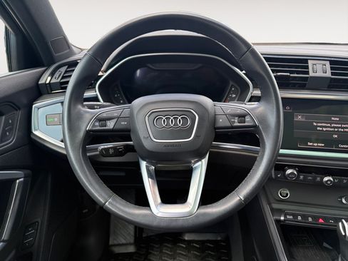Used 2023 Audi Q3 2.0T Premium Plus w/ Premium Plus Package AWD/4WD image 13