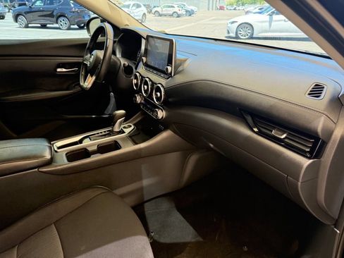 Used 2021 Nissan Sentra SV FWD image 13