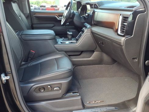 Used 2023 GMC Sierra 1500 Denali w/ Denali Reserve Package AWD/4WD image 32