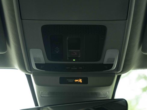 Used 2024 Honda Accord EX-L image 36