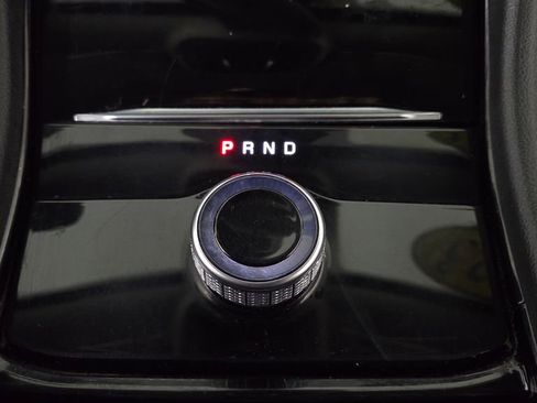 Used 2023 Jeep Grand Cherokee Laredo image 26