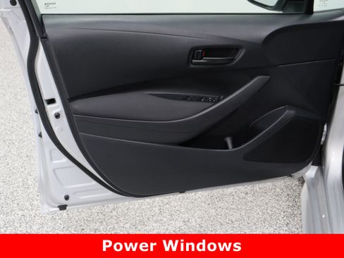 Used 2024 Toyota Corolla LE image 12