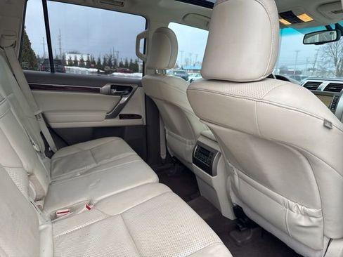 Used 2010 Lexus GX 460 image 30