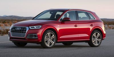 Used 2019 Audi Q5 2.0T Premium w/ Convenience Package AWD/4WD image 1