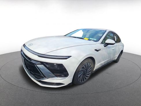 Used 2025 Hyundai Sonata SEL image 4