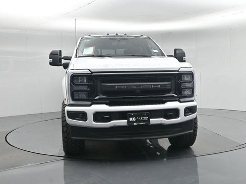 New 2026 Ford F250 Lariat w/ Black Appearance Package image 57