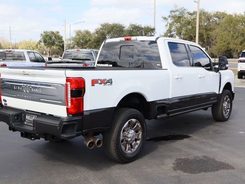 Used 2025 Ford F350 King Ranch w/ FX4 Off-Road Package image 8