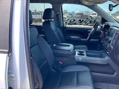 Used 2021 RAM 1500 Laramie AWD/4WD image 30