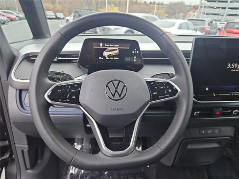 New 2025 Volkswagen ID. Buzz Pro S image 15