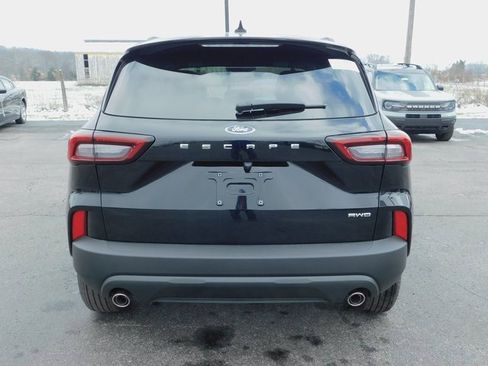 New 2026 Ford Escape ST-Line w/ Cold Weather Package image 8