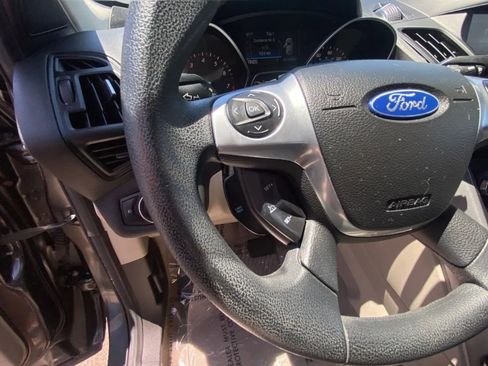 Used 2015 Ford Escape SE w/ Equipment Group 201A FWD image 28