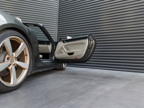 Certified 2020 Porsche 911 Carrera S RWD image 36