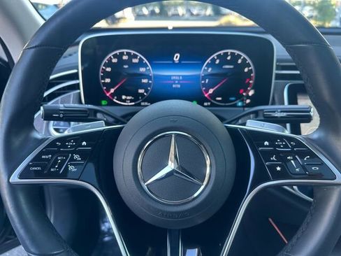 Used 2025 Mercedes-Benz E 350 Sedan image 28