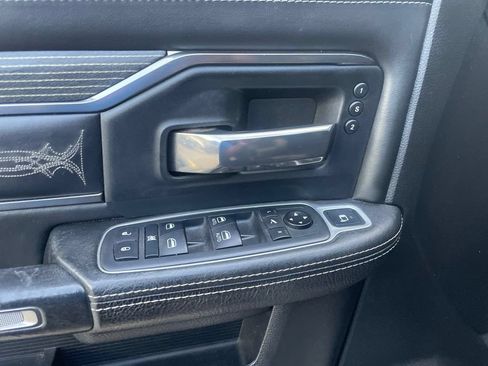 Used 2020 RAM 3500 Limited w/ Max Tow Package AWD/4WD image 13