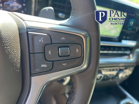 Used 2024 Chevrolet Silverado 1500 LT Trail Boss w/ LT Trail Boss Premium Package image 24