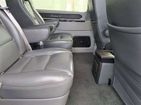 Used 2019 Ford Transit 250 130 Medium Roof w/ Interior Upgrade Package image 14