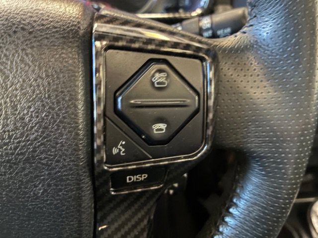 Used 2016 Toyota 4Runner Limited AWD/4WD image 23