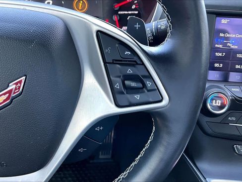 Used 2019 Chevrolet Corvette Stingray Coupe w/ 1LT RWD image 20