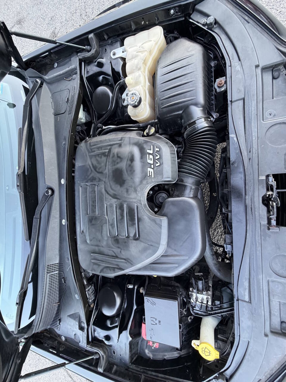 Used 2013 Chrysler 300 AWD image 21