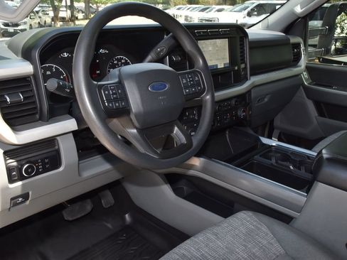 Used 2023 Ford F250 XLT w/ FX4 Off-Road Package AWD/4WD image 32