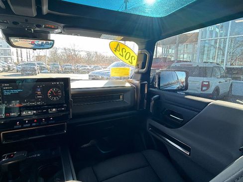 Certified 2024 GMC Hummer EV 3X w/ LPO, Illumination Package image 25