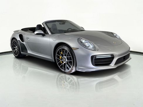 Used 2018 Porsche 911 Turbo w/ Light Design Package image 2