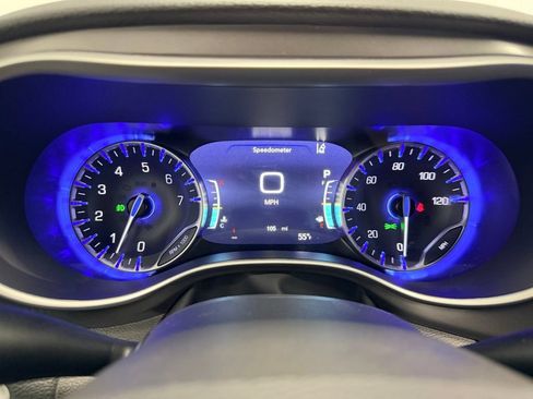 New 2026 Chrysler Pacifica Select w/ S Appearance Package AWD/4WD image 18