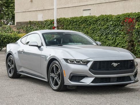 Used 2024 Ford Mustang Premium RWD image 3